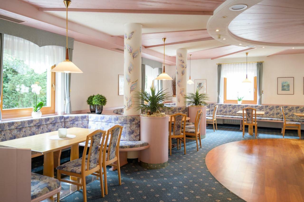 Glanzhof Hotel & Apartments Marlengo Ngoại thất bức ảnh